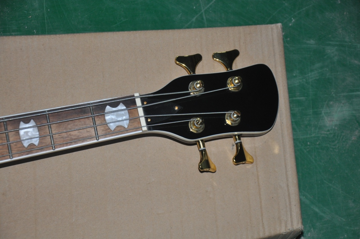 Музыкальные инструменты от Mus – обзор и цена Bass Guitar Fretless